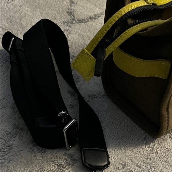 Marc Jacobs Tan Small Tote Bag - Picture 5 of 12